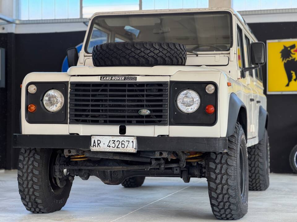 Image 4/45 de Land Rover Defender 110 (1991)