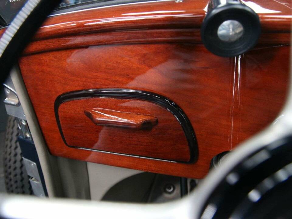 Image 19/50 of Mercedes-Benz 320 Cabriolet B (1939)