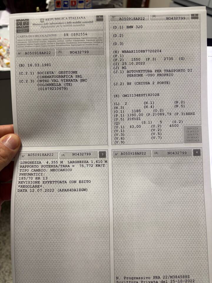 Image 21/22 of BMW 320/6 (1981)