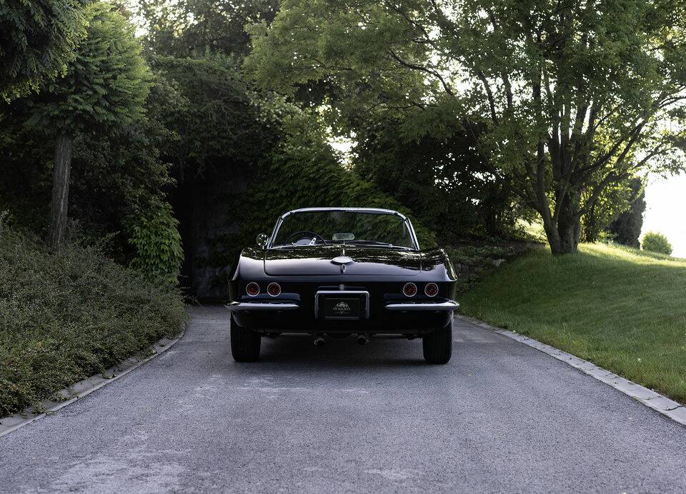 Image 7/7 of Chevrolet Corvette (1961)