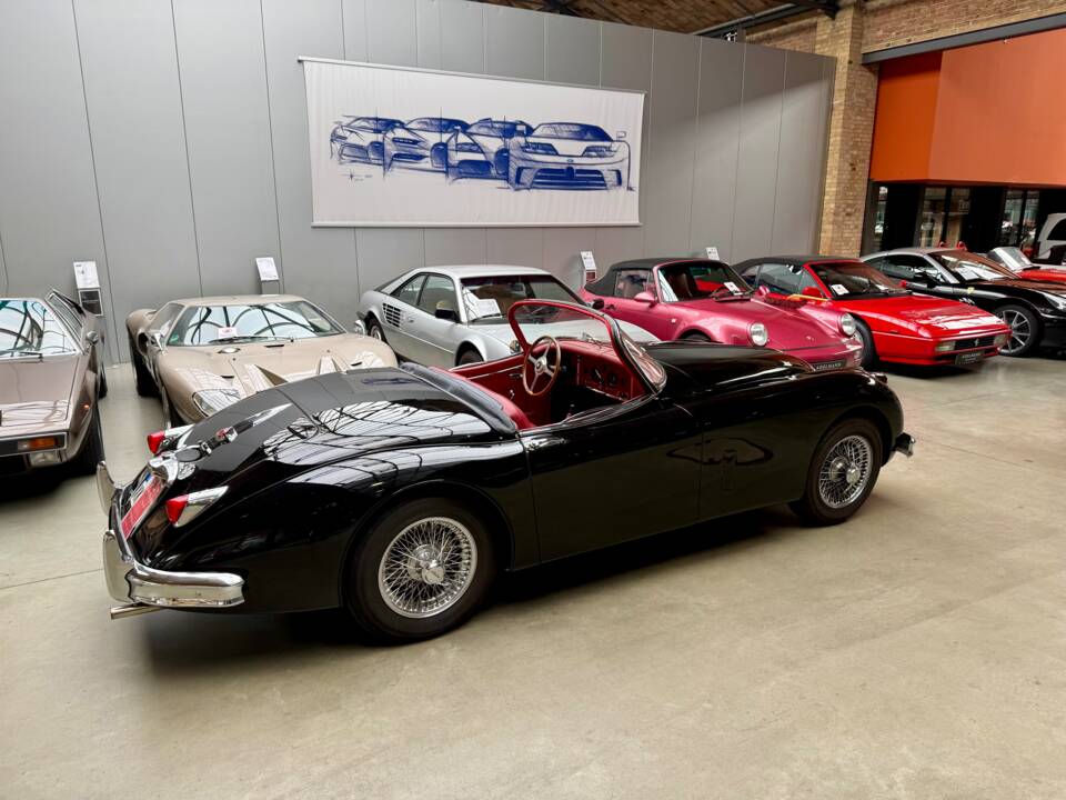 Afbeelding 4/27 van Jaguar XK 150 3.4 S OTS (1959)