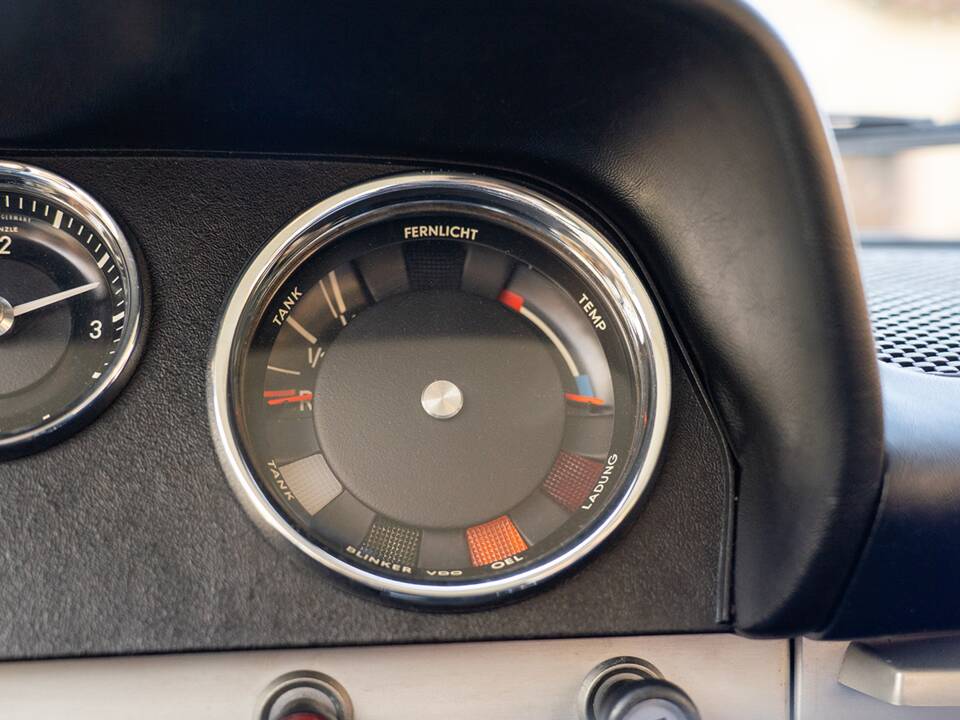 Bild 52/67 von BMW 1800 (1970)