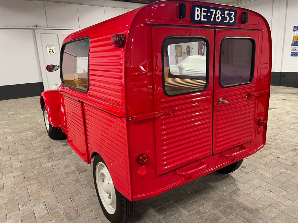 Image 2/23 of Citroën AZU (1962)
