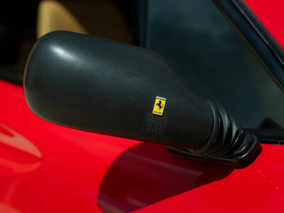 Image 38/50 of Ferrari 308 GTB (1981)