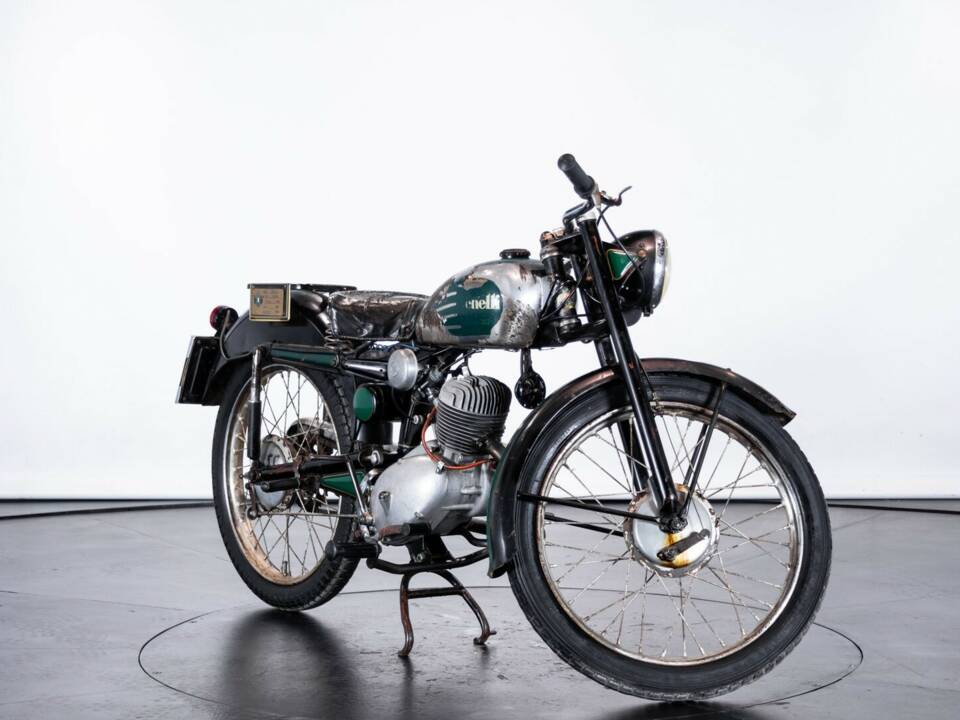 Image 2/33 de Benelli Letizia 98 (1960)