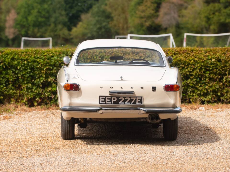 Image 8/50 of Volvo 1800 S (1966)