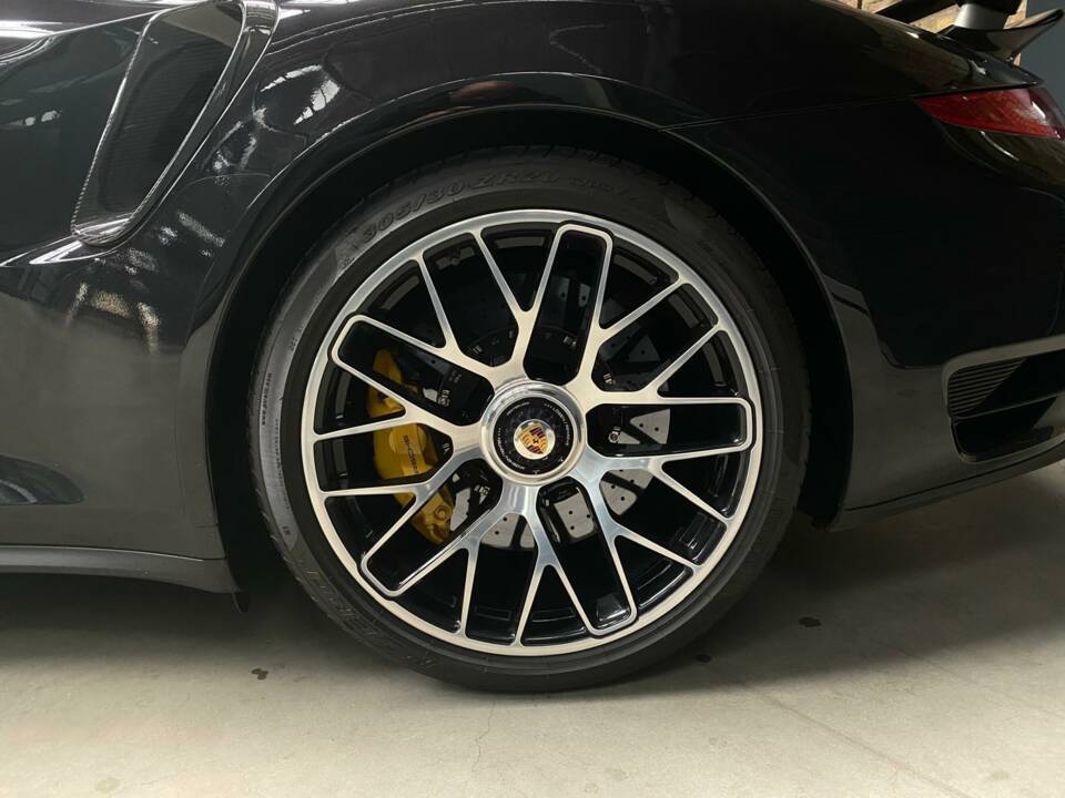 Bild 18/44 von Porsche 911 Turbo S (2013)