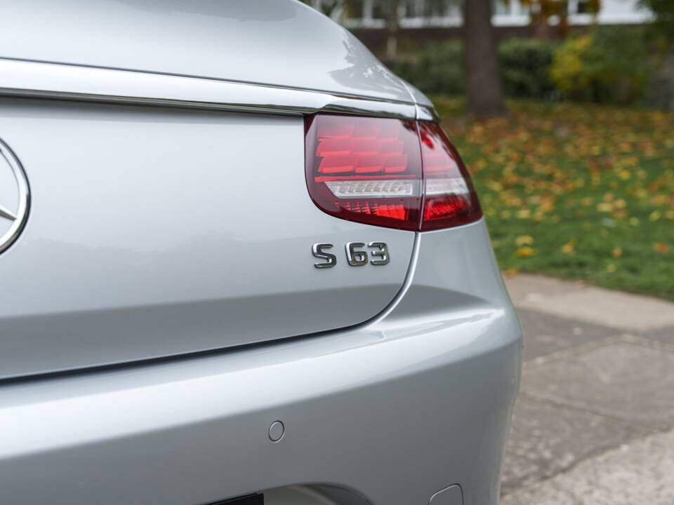 Immagine 16/31 di Mercedes-Benz S 63 AMG S 4MATIC (2019)