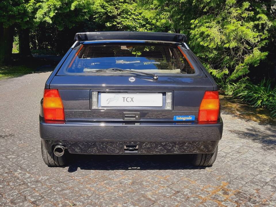 Bild 3/12 von Lancia Delta HF Integrale Evoluzione I (1992)