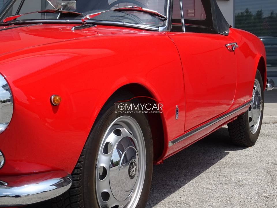 Image 7/35 of Alfa Romeo Giulietta Spider (1961)