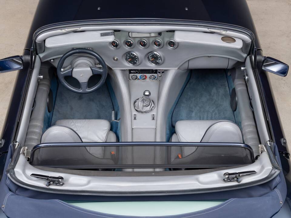 Image 17/29 of Wiesmann Roadster MF28 (1999)