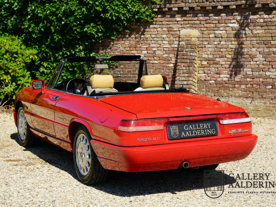 Imagen 48/50 de Alfa Romeo 2.0 Spider (1991)