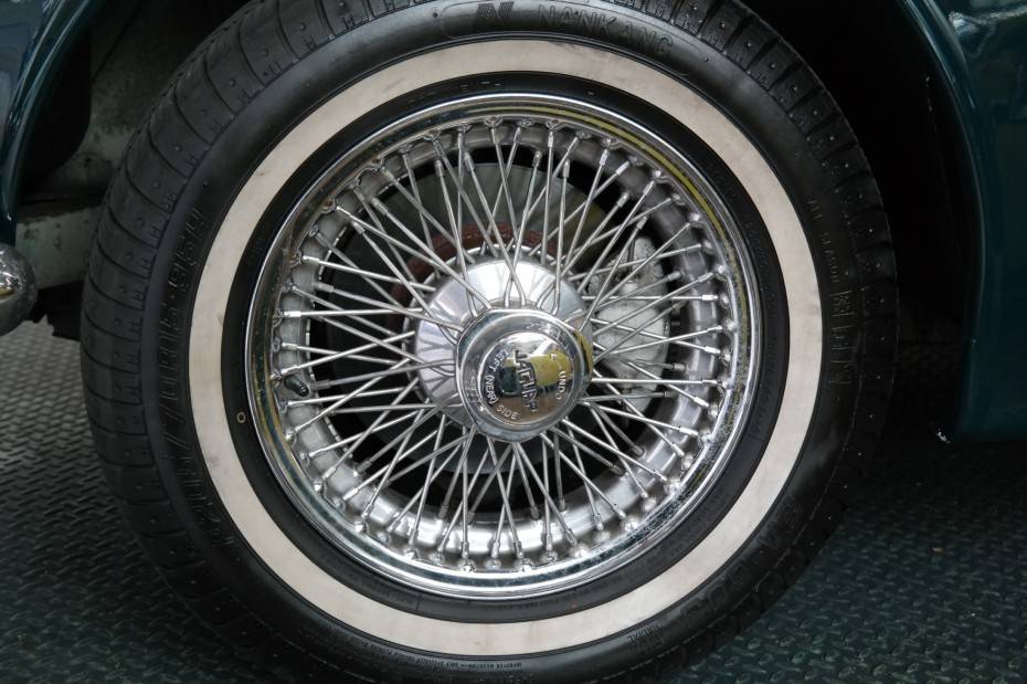 Image 7/29 of Jaguar S-Type 3.4 (1966)