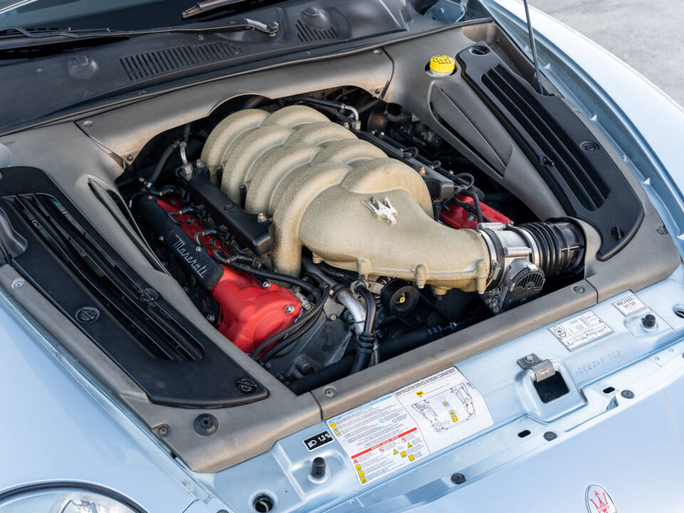 Immagine 55/63 di Maserati 4200 Cambiocorsa (2003)