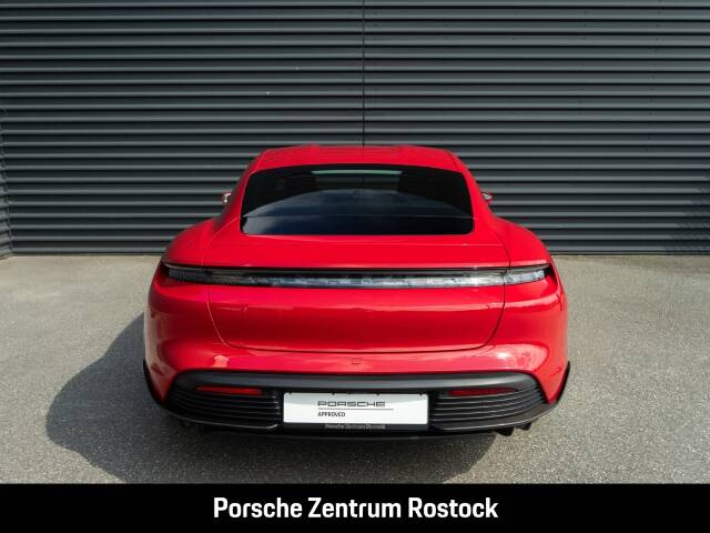 Afbeelding 25/30 van Porsche Taycan Turbo S Sport Turismo (2022)