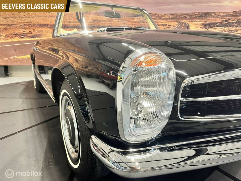 Image 20/46 of Mercedes-Benz 280 SL (1970)