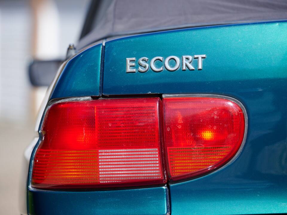 Imagen 9/50 de Ford Escort 1.8 XR3i (1997)