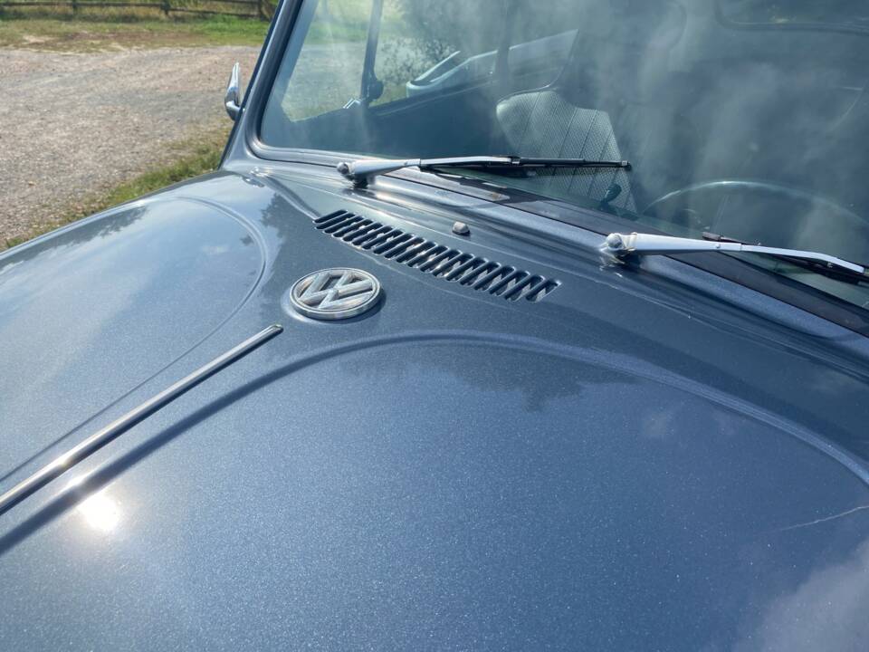 Bild 8/16 von Volkswagen Käfer 1302 LS (1972)