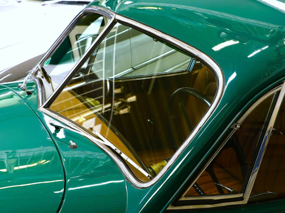 Imagen 16/37 de Jaguar XK 120 FHC (1953)