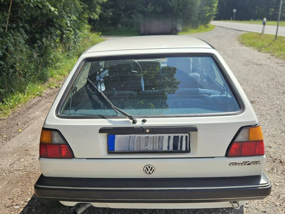Image 4/13 de Volkswagen Golf II 1.3 (1988)
