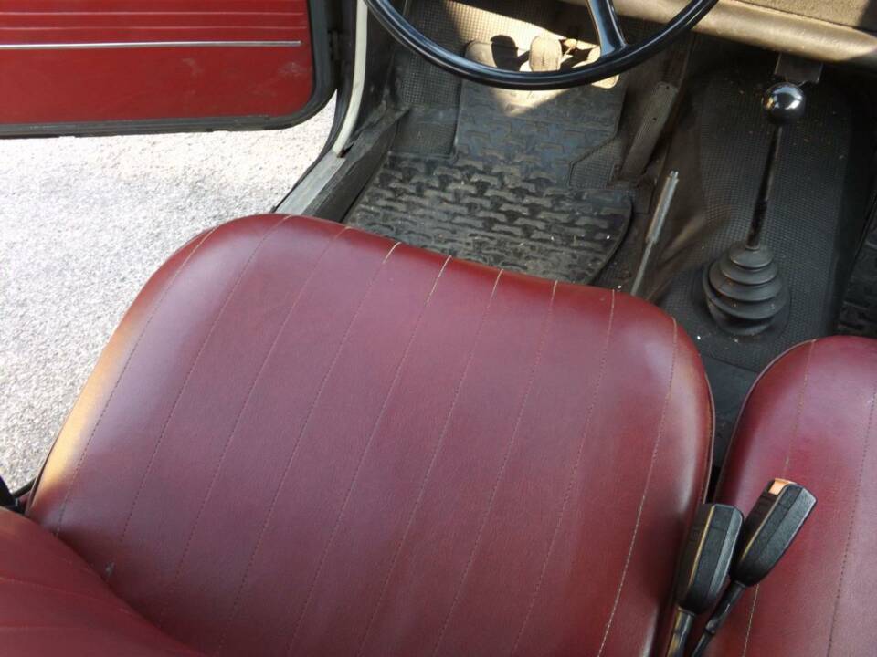 Bild 27/50 von FIAT 1100 R (1967)