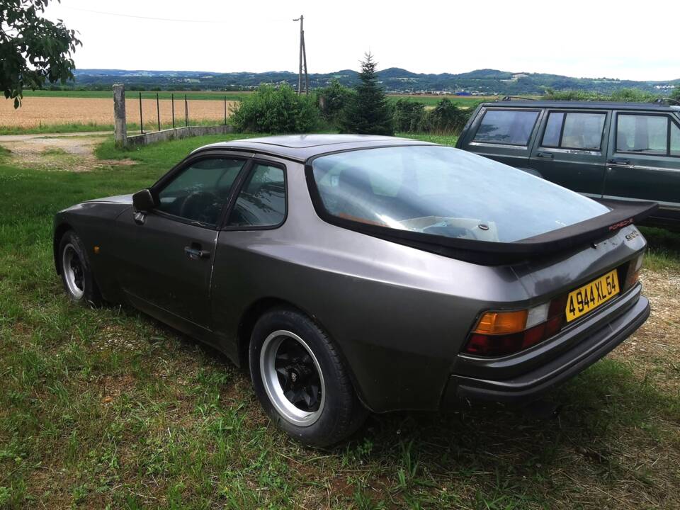 Immagine 7/23 di Porsche 944 (1983)