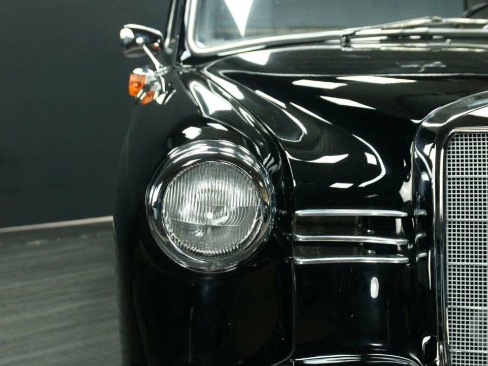 Bild 39/49 von Mercedes-Benz 180 D (1956)