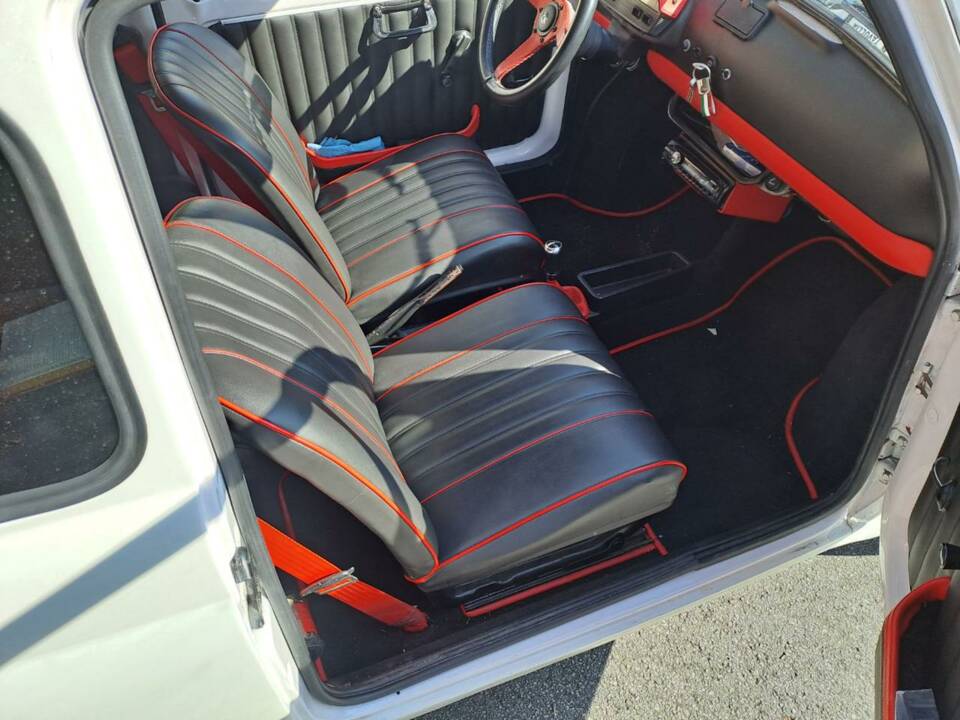 Bild 32/43 von FIAT 500 L (1971)