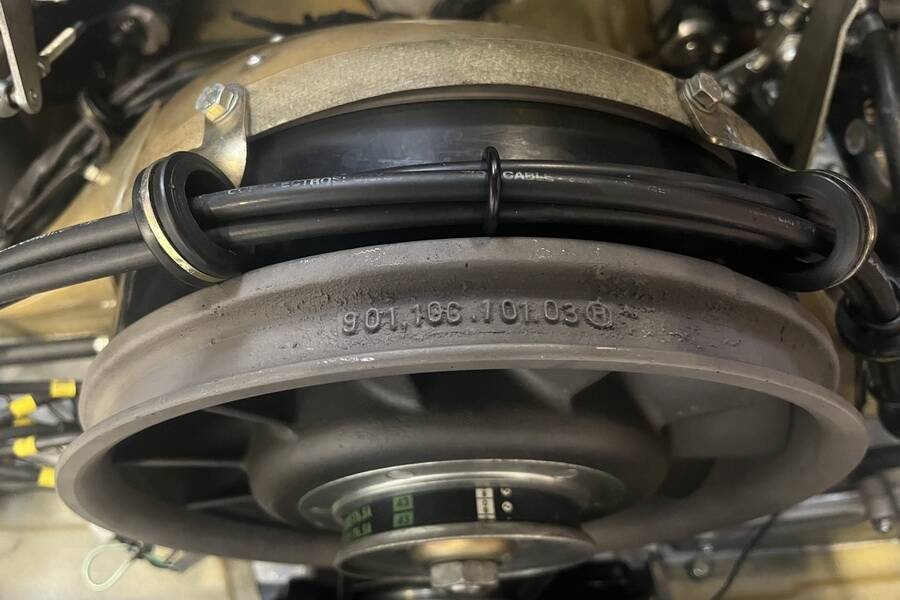 Image 35/50 of Porsche 911 2.0 L (1966)