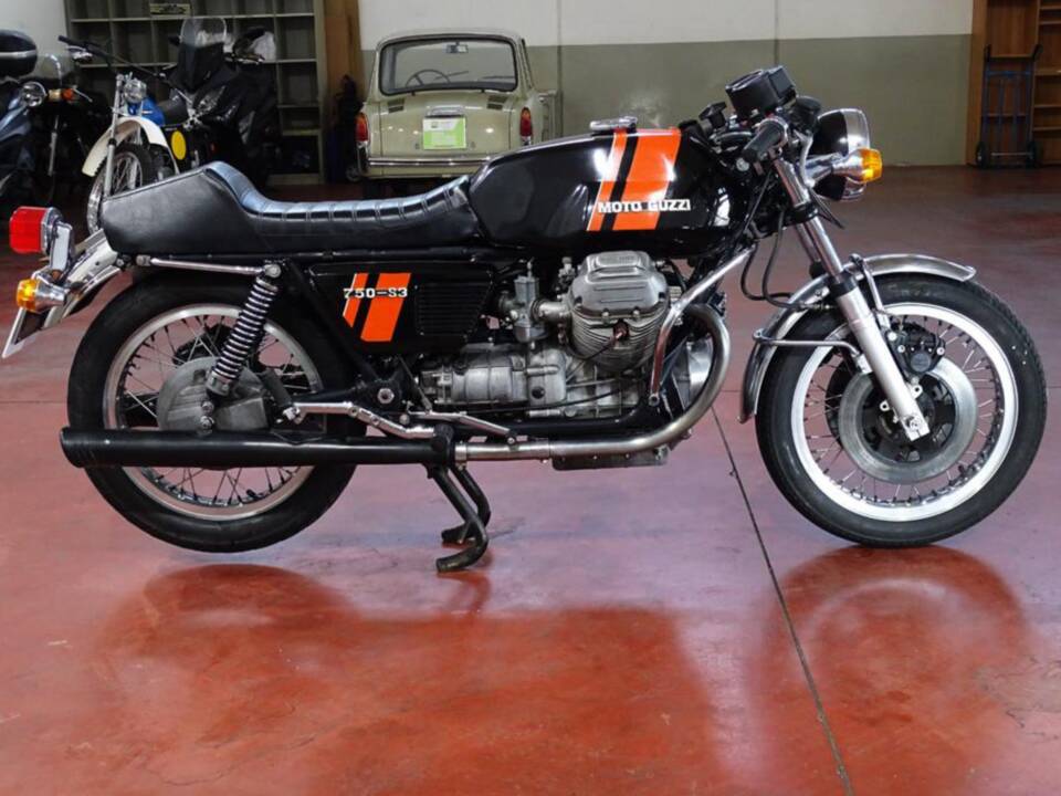Bild 2/4 von Moto Guzzi 750 S3 (1976)