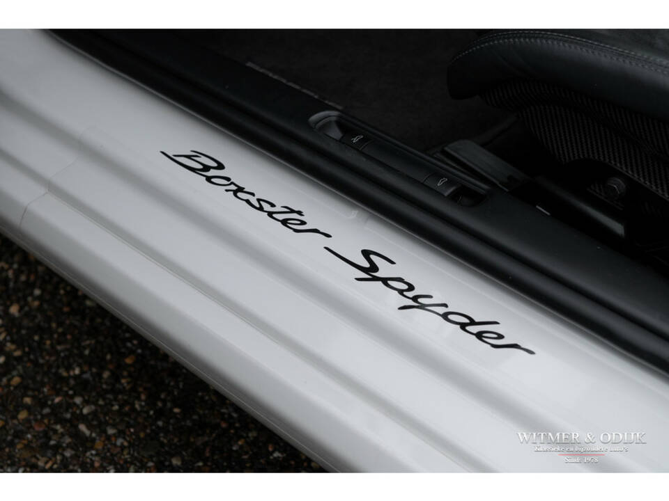 Image 31/40 of Porsche Boxster Spyder (2010)