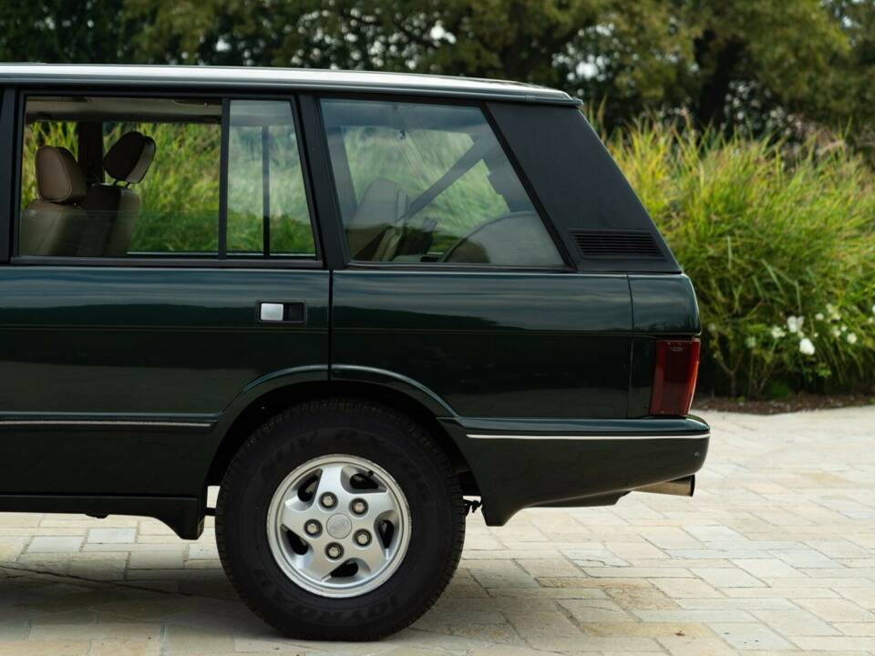 Image 18/50 of Land Rover Range Rover 4.2 LSE (1994)
