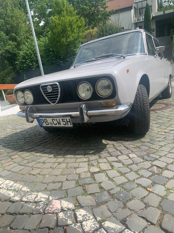 Imagen 6/32 de Alfa Romeo 2000 Berlina (1971)