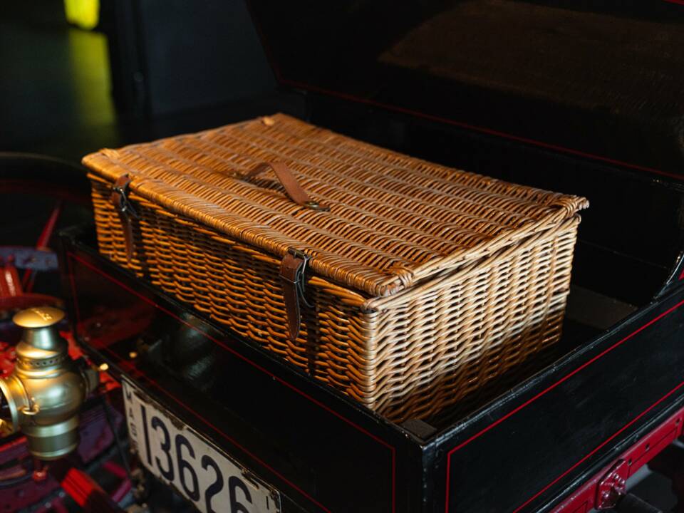 Image 13/45 of Sears 14 HP (1910)