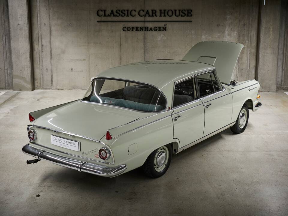 Image 3/96 de Borgward P 100 2.3 Litre (1960)