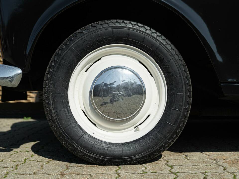 Bild 16/36 von Austin FX 4 D London Taxi (1961)