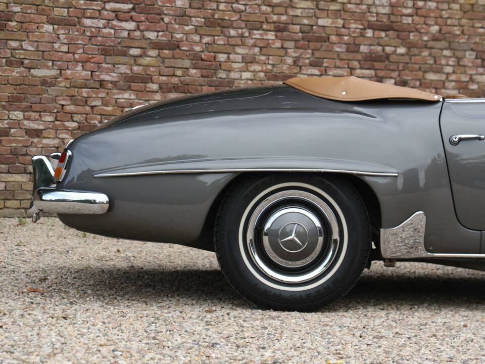 Image 45/50 of Mercedes-Benz 190 SL (1956)