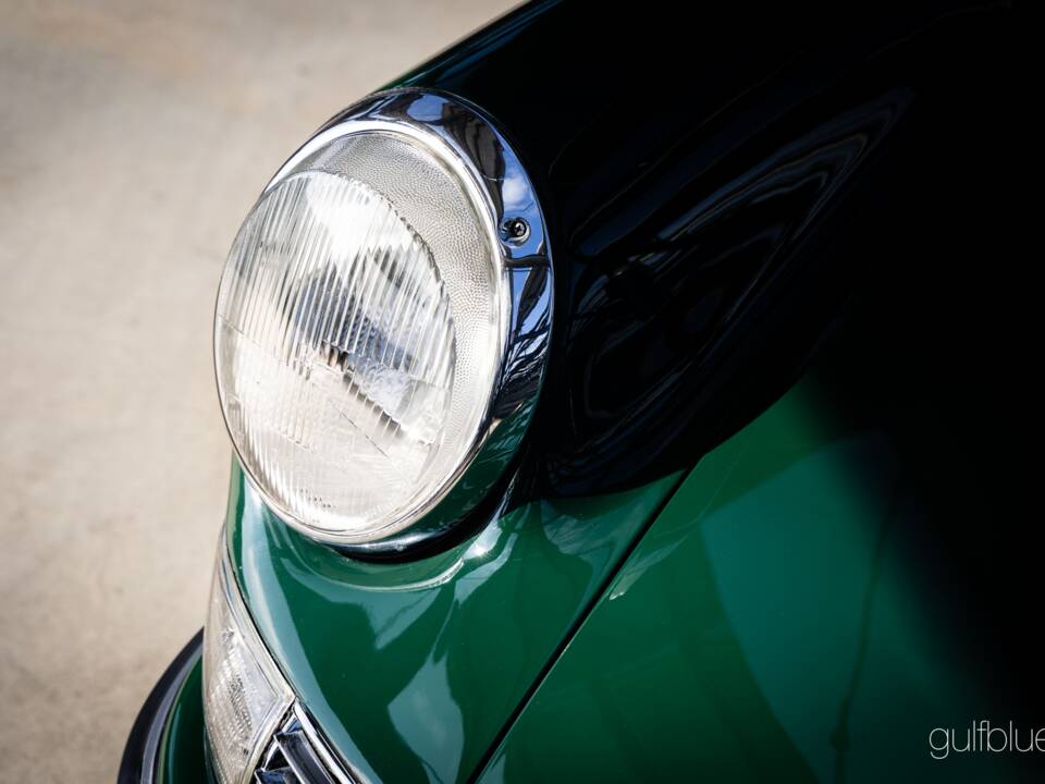 Image 43/64 de Porsche 911 2.2 S (1970)