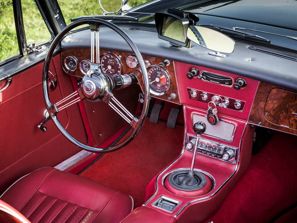 Image 8/35 of Austin-Healey 3000 Mk III (BJ8) (1965)