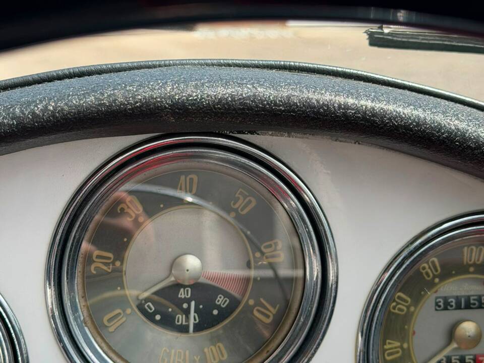 Afbeelding 11/13 van Alfa Romeo Giulietta Spider (1961)