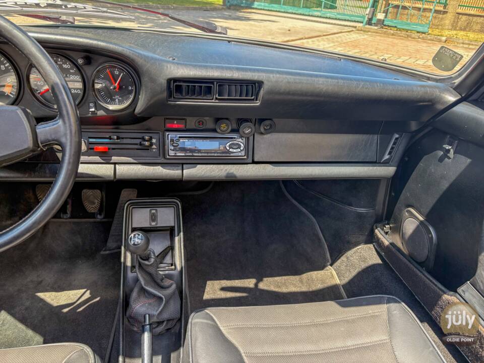 Bild 19/26 von Porsche 911 SC 3.0 (1983)