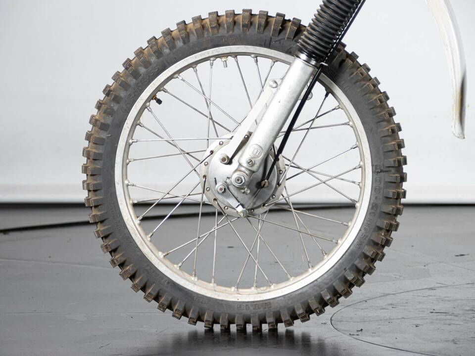 Immagine 22/50 di Montesa Cappra 250 VE (1977)