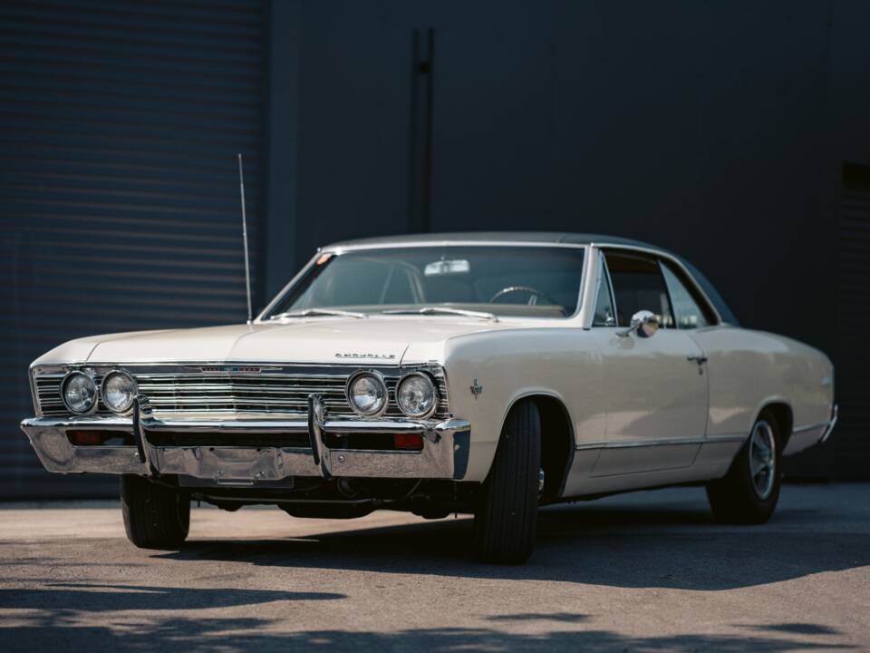 Afbeelding 2/15 van Chevrolet Chevelle Malibu Hardtop Coupe (1967)
