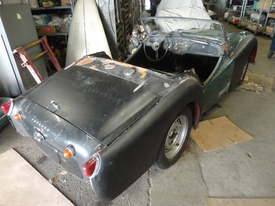 Image 15/19 of Triumph TR 2 (1954)