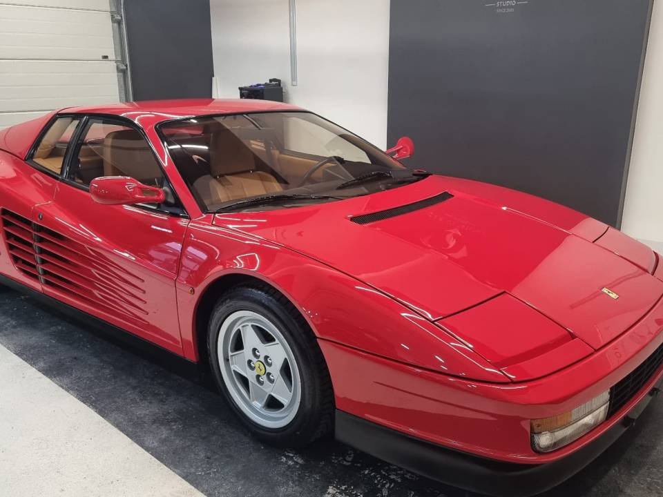 Imagen 3/30 de Ferrari Testarossa (1990)
