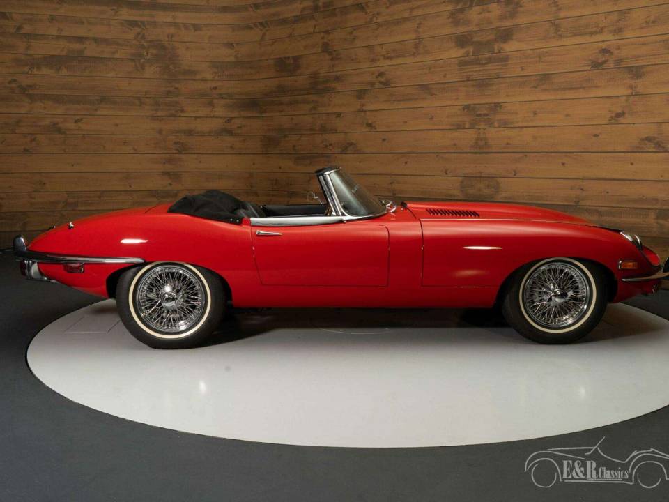 Bild 12/19 von Jaguar E-Type (1969)