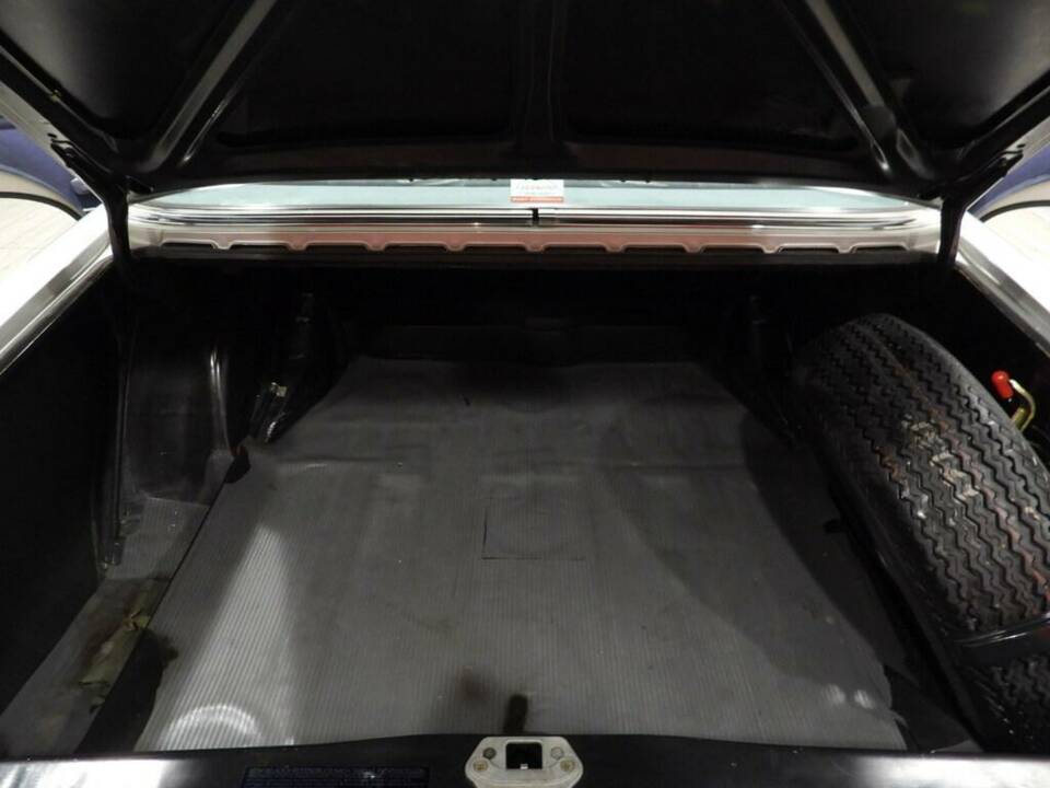 Bild 10/15 von Mercedes-Benz 280 SE 3,5 (1972)