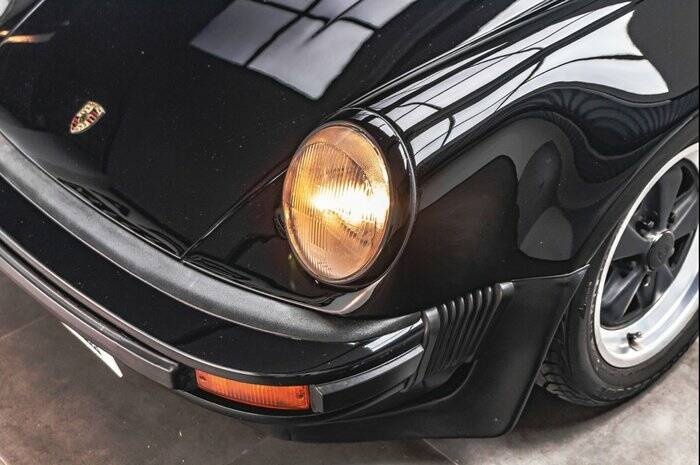 Immagine 4/4 di Porsche 911 Carrera 3.0 (1977)