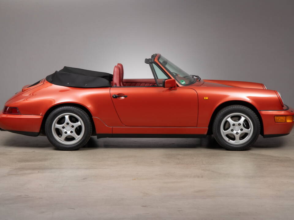 Image 10/34 de Porsche 911 Carrera 4 (1991)