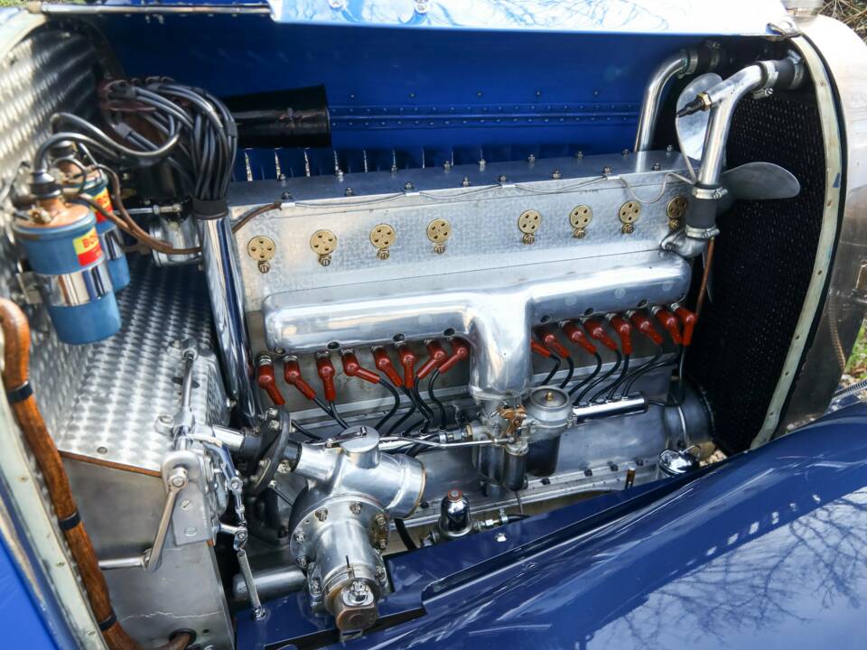 Immagine 4/50 di Bugatti Type 49 (1931)
